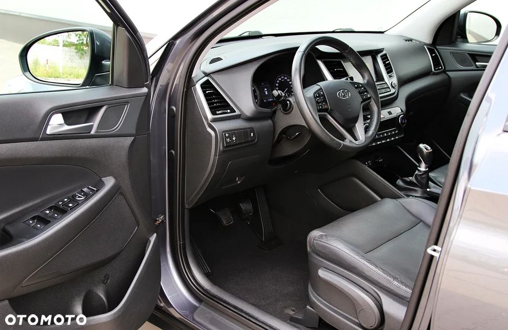 Hyundai Tucson 1.6 T-GDI Style 4WD - 18