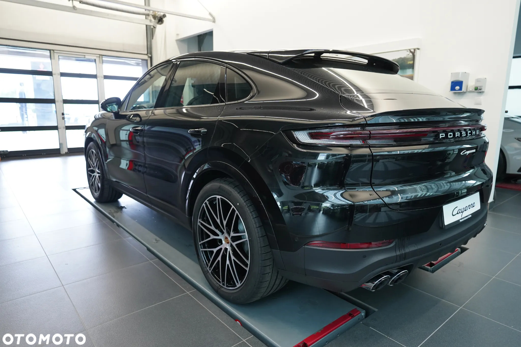 Porsche Cayenne Coupe - 2