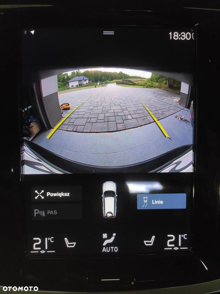Volvo V60 D4 Momentum Pro - 17