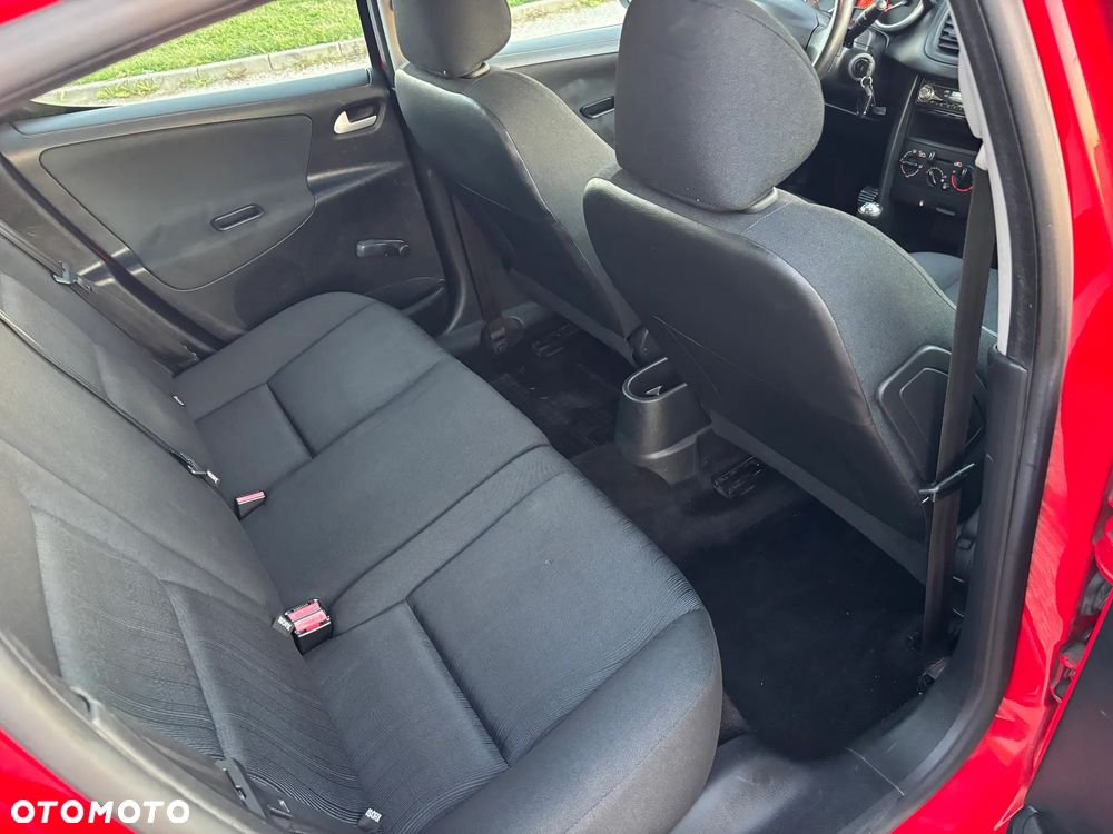Peugeot 207 1.4 16V U Move - 29
