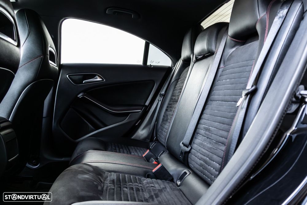 Mercedes-Benz CLA 180 d AMG Line Aut. - 29