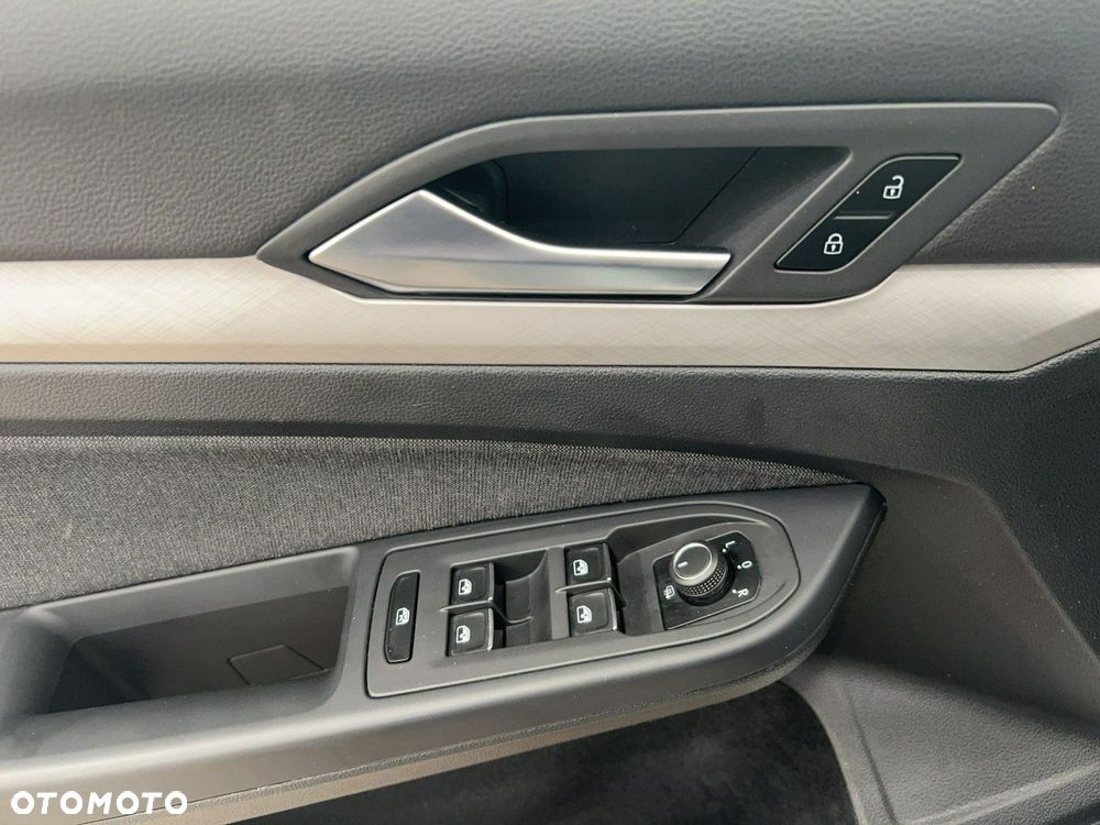 Volkswagen Golf 1.0 eTSI Life DSG - 13