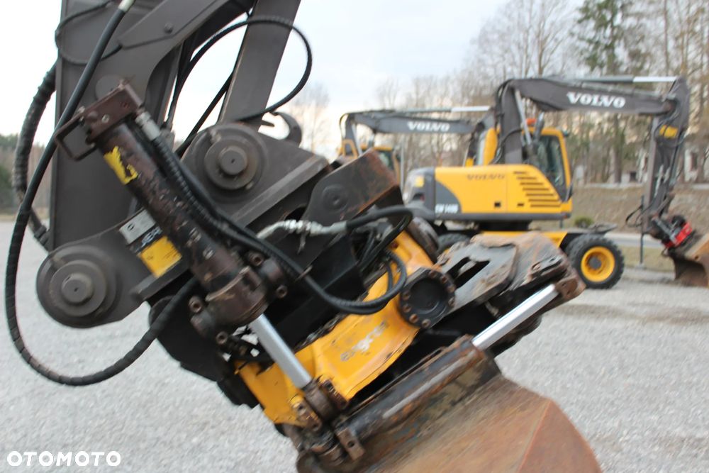 Volvo EW160D Rototilt Szczypce Sprowadzony - 15
