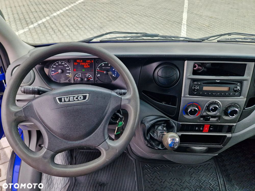 Iveco DAILY - 33