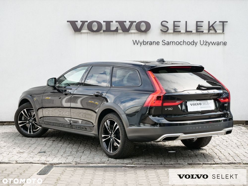 Volvo V90 Cross Country - 7