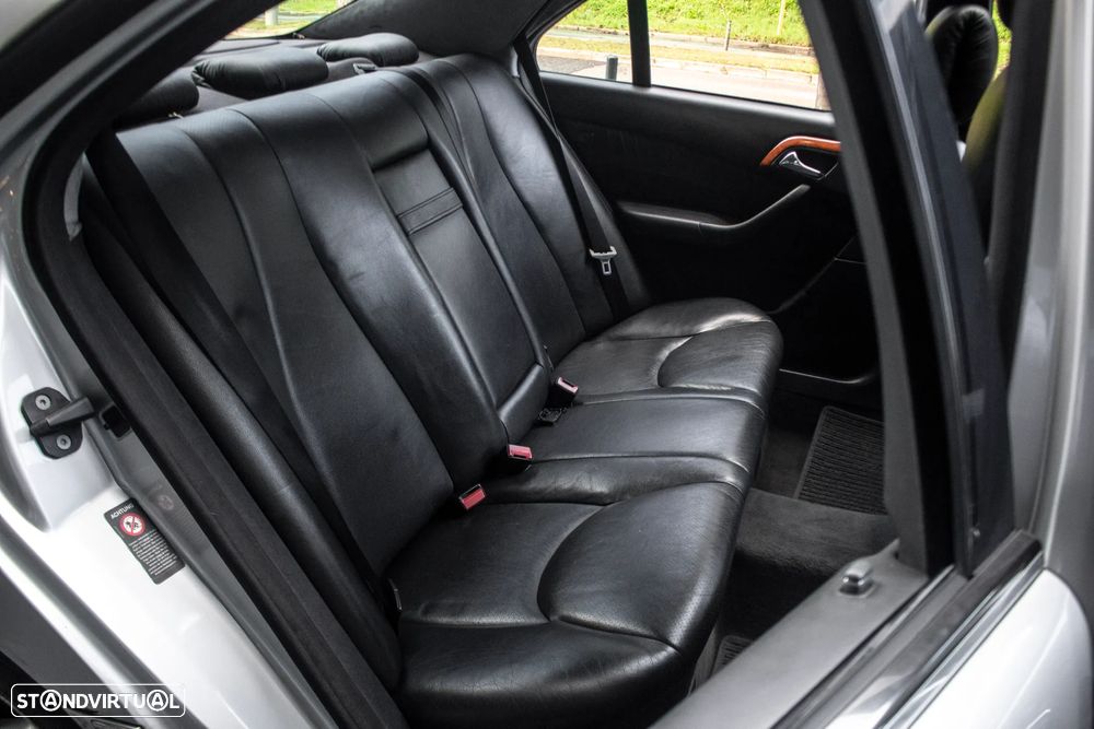 Mercedes-Benz S 320 CDi - 31