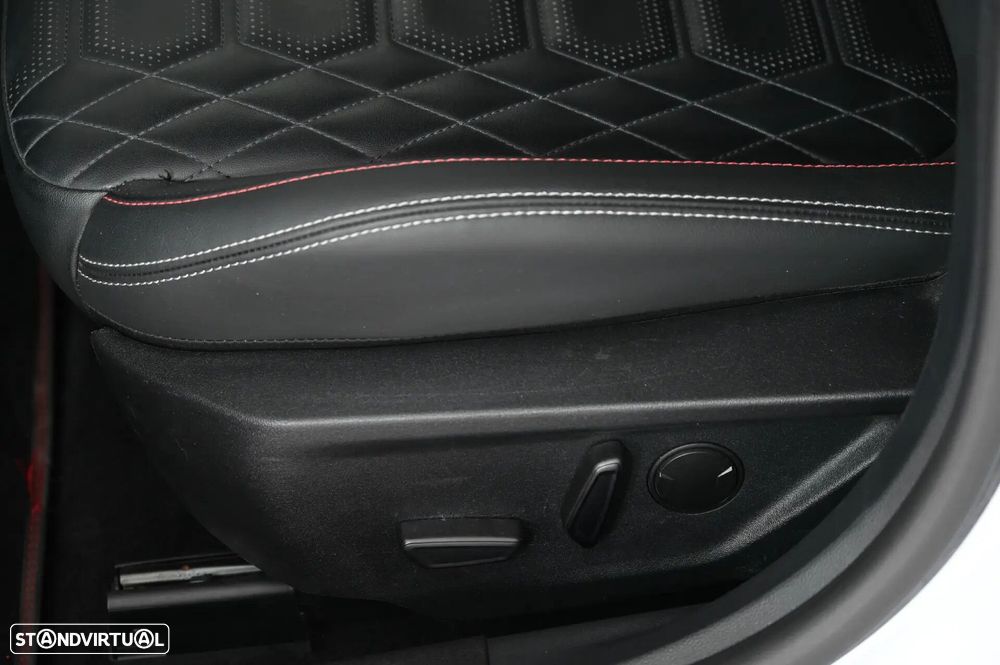 Ford Focus 1.0 EcoBoost MHEV ST-Line X Aut. - 22