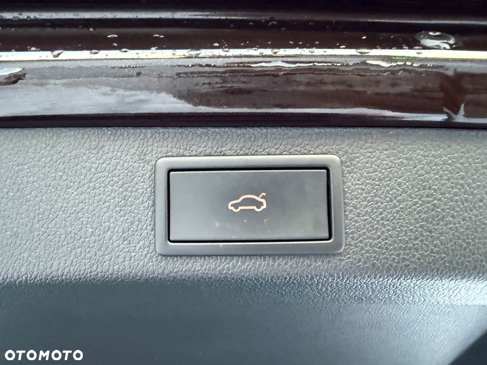 Skoda Superb 2.0 TDI SCR 4x4 Scout DSG - 34