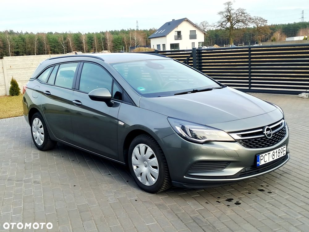 Opel Astra 1.6 CDTI Enjoy - 4