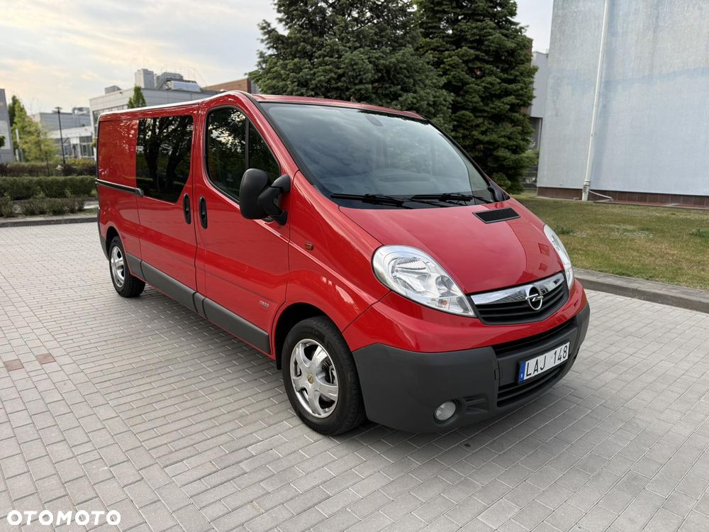 Opel Vivaro - 2
