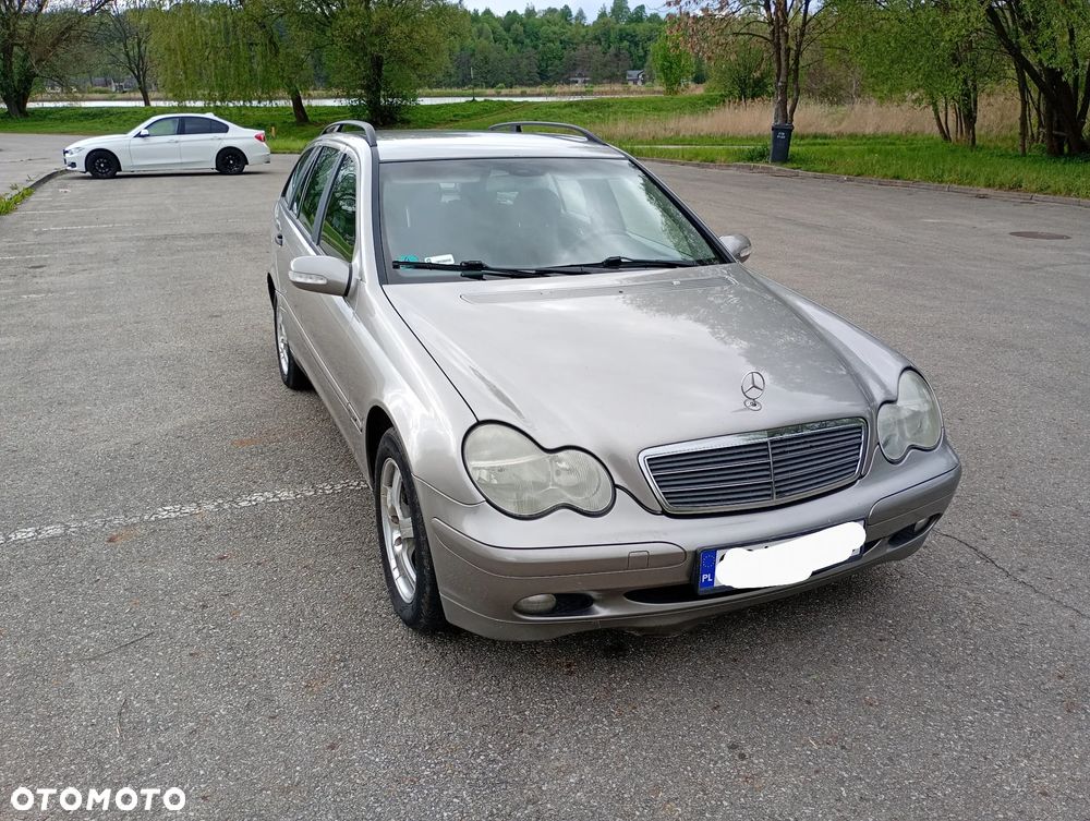 Mercedes-Benz Klasa C 220 T CDI Elegance - 11