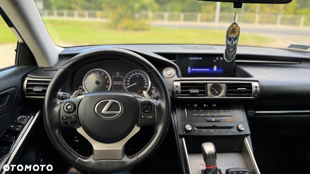 Lexus IS 250 Classic - 12