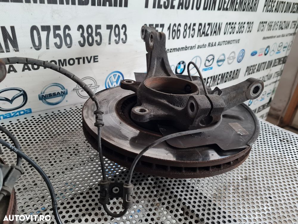 Fuzete Fuzeta Stanga Dreapta Fata Hyundai IX35 2.0 Benzina An 2009-2010-2011-2012-2013-2014-2015 2x4 Tractiune Fata Dezmembrez Hyundai IX35 2.0 Benzina 2x4 Cod Motor G4KD An 2009-2010-2011-2012-2013-2014-2015 Volan Stanga - 10