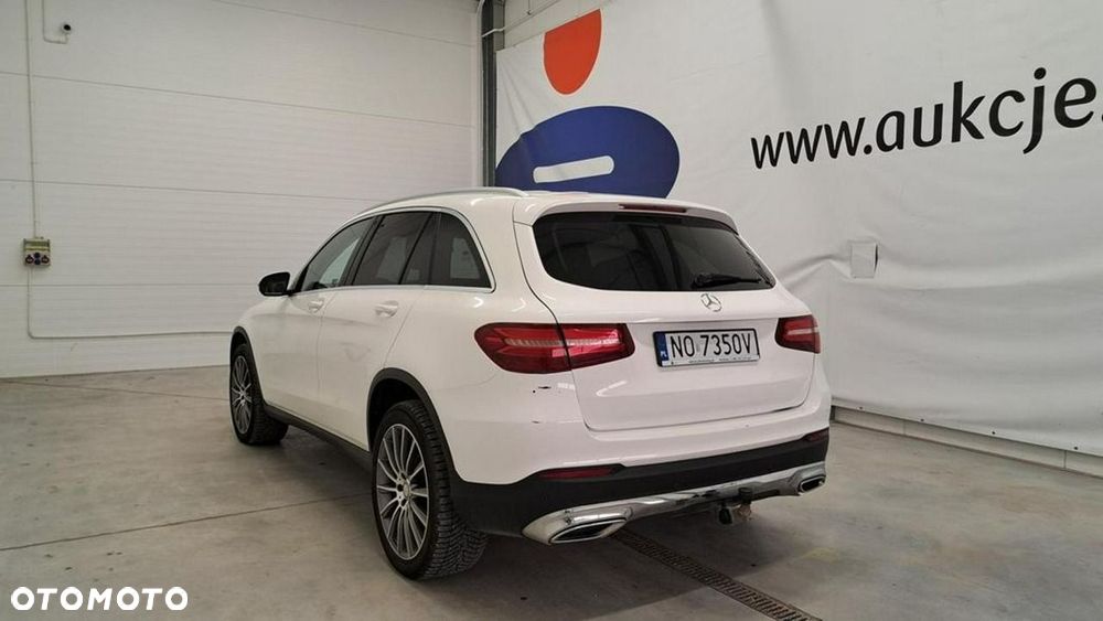 Mercedes-Benz GLC - 6