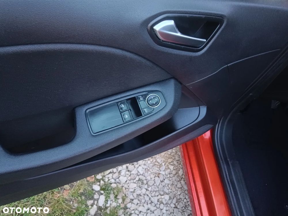 Renault Clio BLUE dCi 85 EXPERIENCE - 1