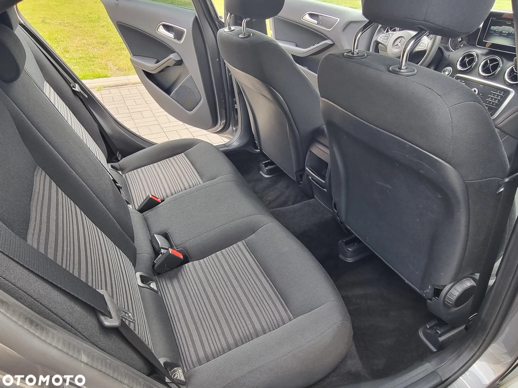 Mercedes-Benz Klasa A 180 CDI (BlueEFFICIENCY) AMG Sport - 24