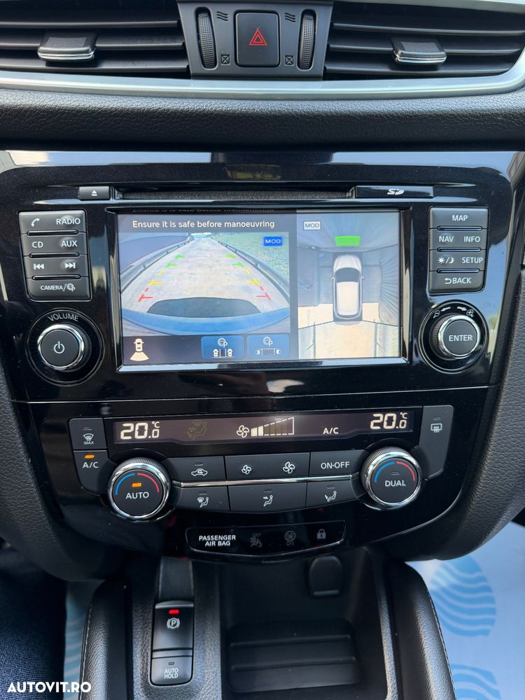 Nissan Qashqai 1.2 DIG-T Start/Stop N-Connecta - 12