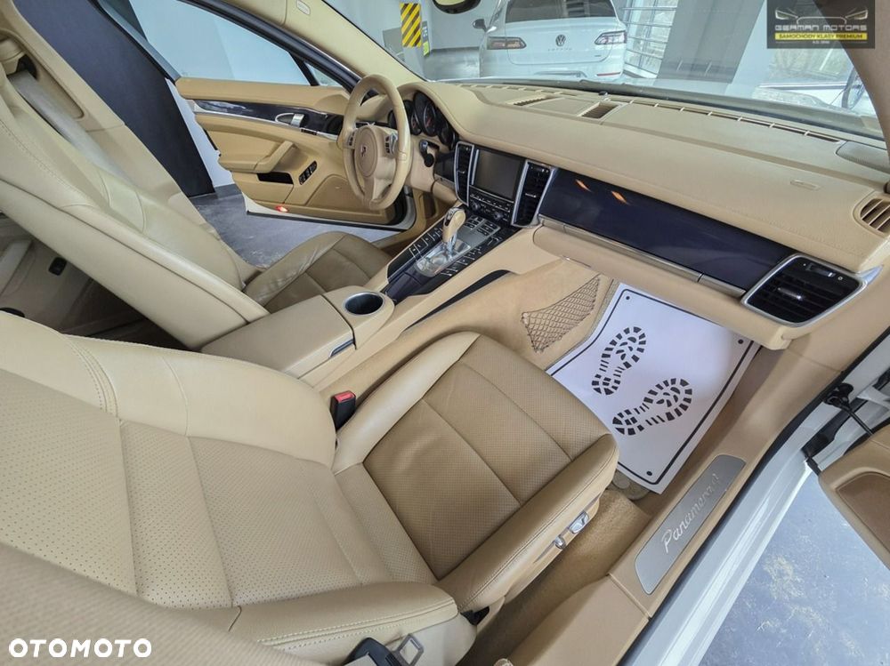 Porsche Panamera 4 PDK Edition - 33