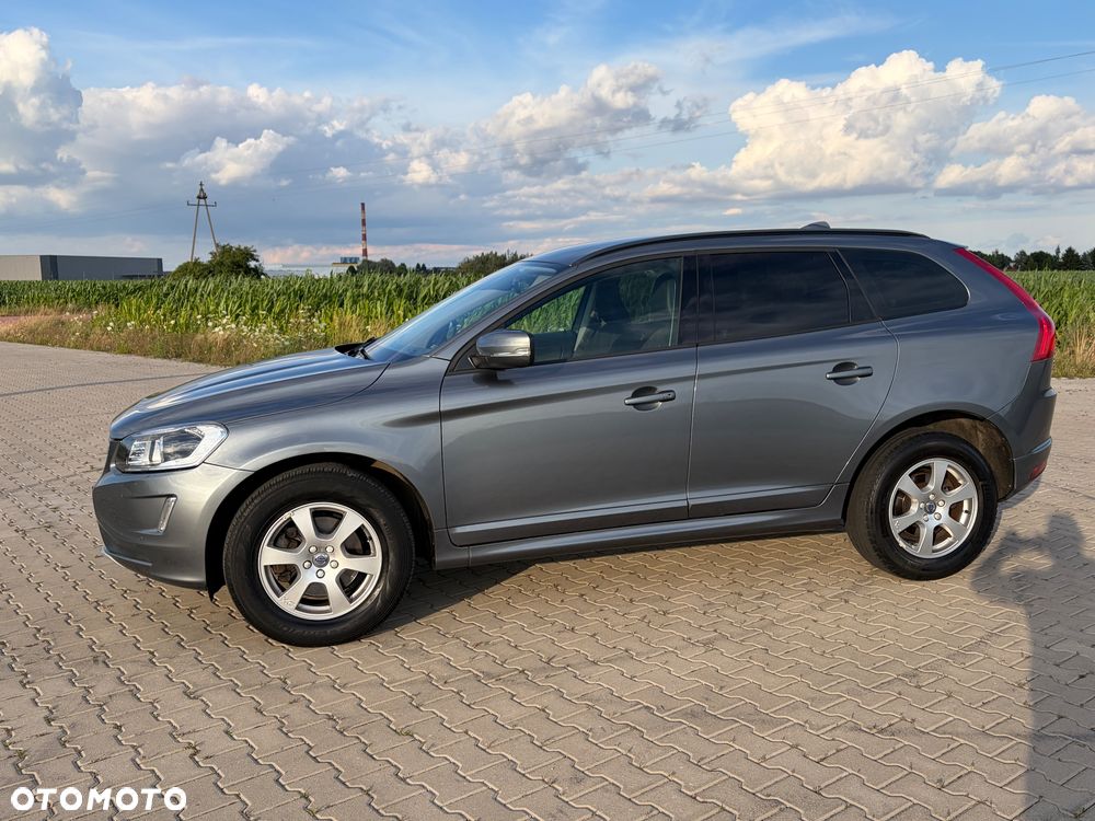 Volvo XC 60 D3 Momentum - 3