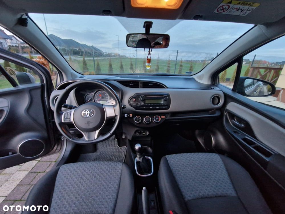 Toyota Yaris 1.0 Life - 11