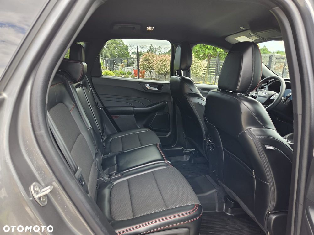 Ford Kuga 2.0 EcoBoost 4x4 ST-Line - 15