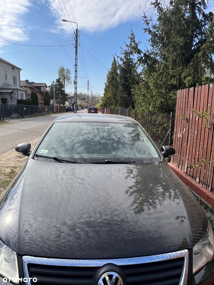 Volkswagen Passat 1.8 TSI Comfortline - 4