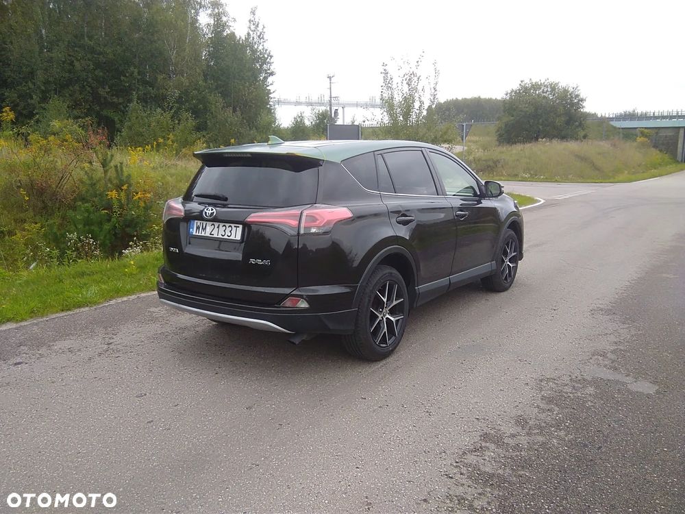 Toyota RAV4 2.0 D-4D Prestige 4x2 - 4