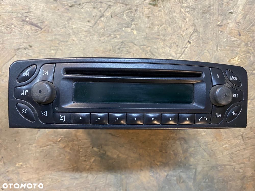 RADIO CD MERCEDES C-KLASA W203 A2038204685 2000- - 1