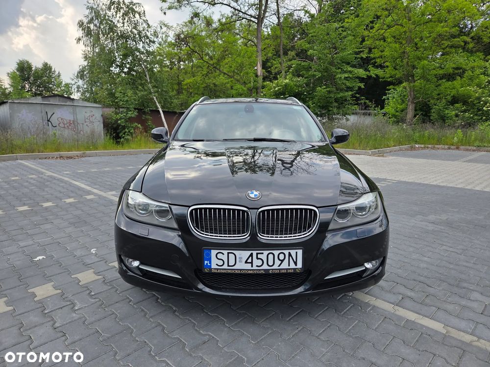 BMW Seria 3 318i - 2
