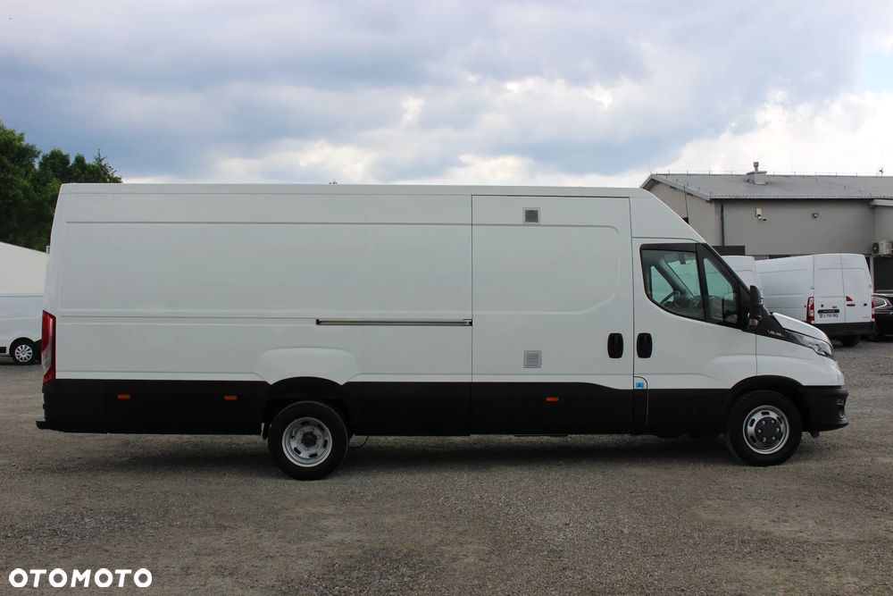Iveco DAILY 35C14 *140 KM*/L4H2 *LONG*/ KLIMA/ MANUAL  /*SERWIS FR*/ STAN IDEALNY / - 20
