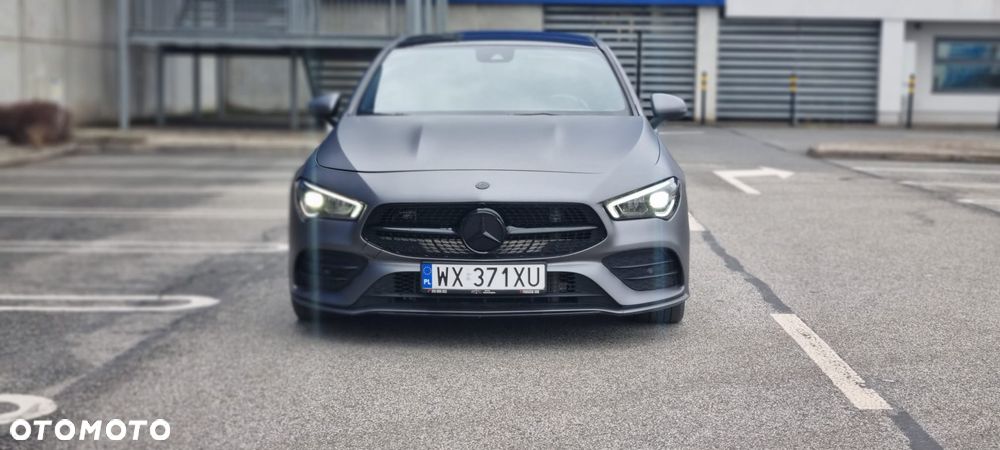 Mercedes-Benz CLA - 1