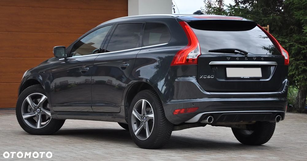 Volvo XC 60 D4 AWD R-Design Summum - 8