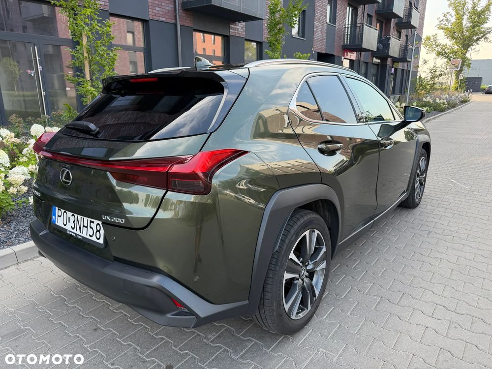 Lexus UX 200 GPF Business 2WD - 13