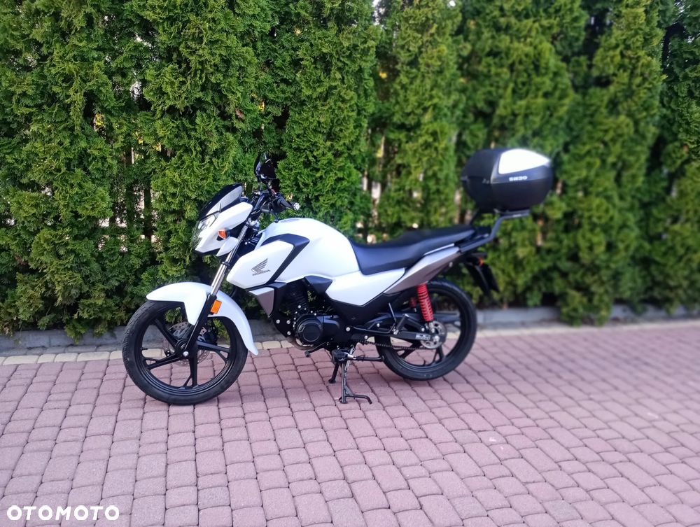 Honda CBF - 2