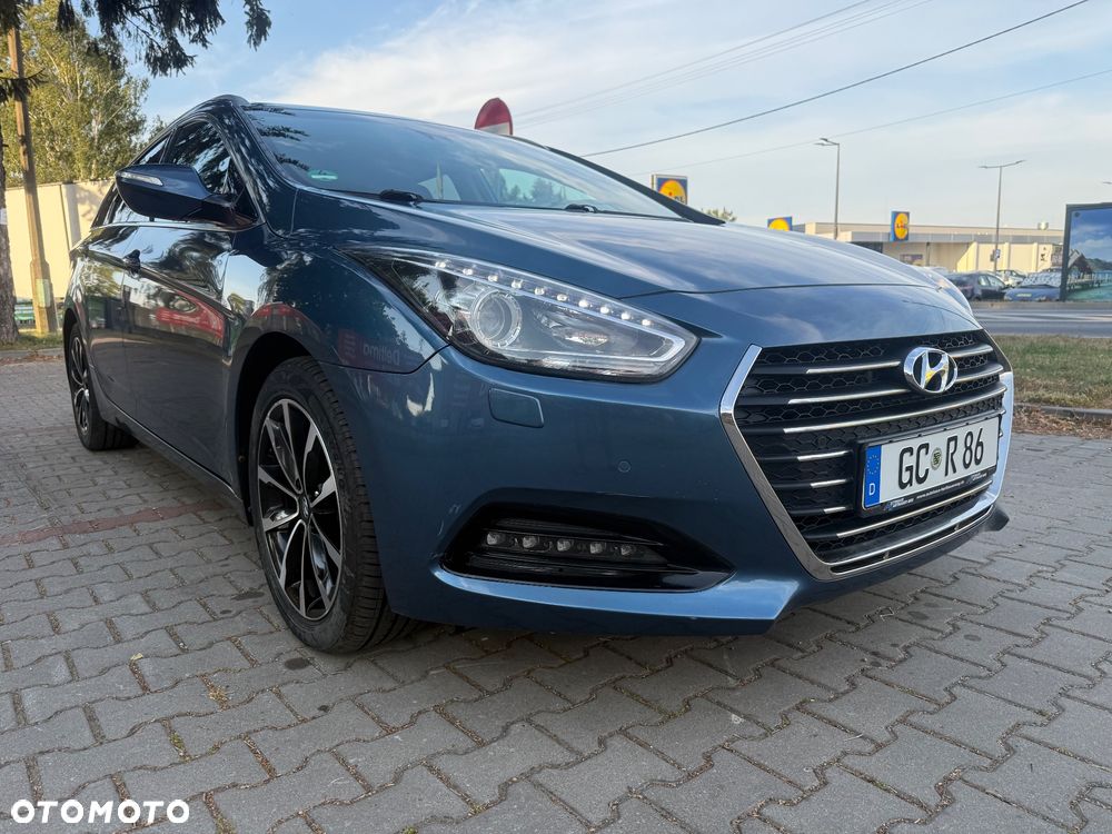 Hyundai i40 Kombi blue 1.7 CRDi DCT Premium - 6