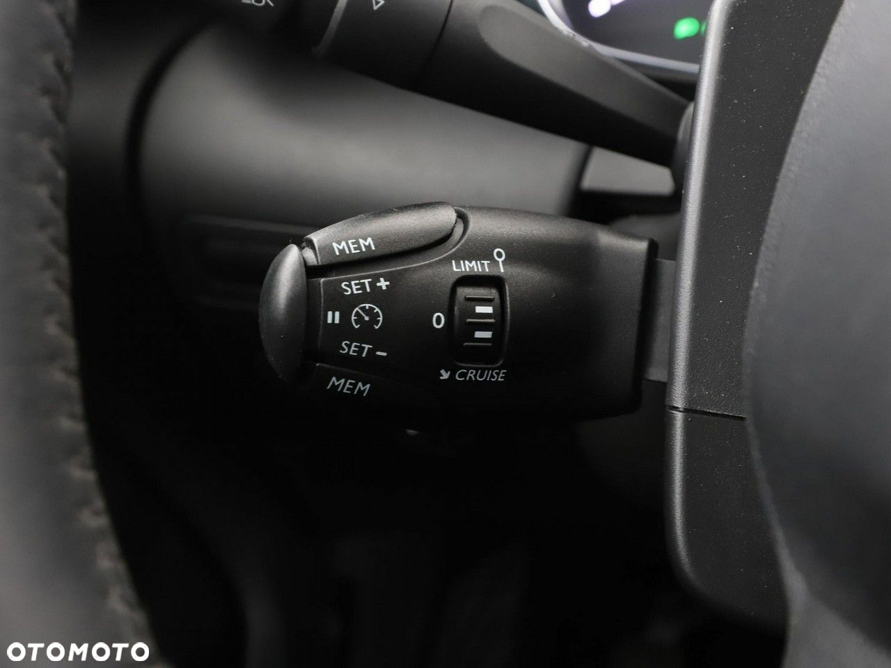Citroën C3 Aircross 1.2 PureTech Shine S&S - 27