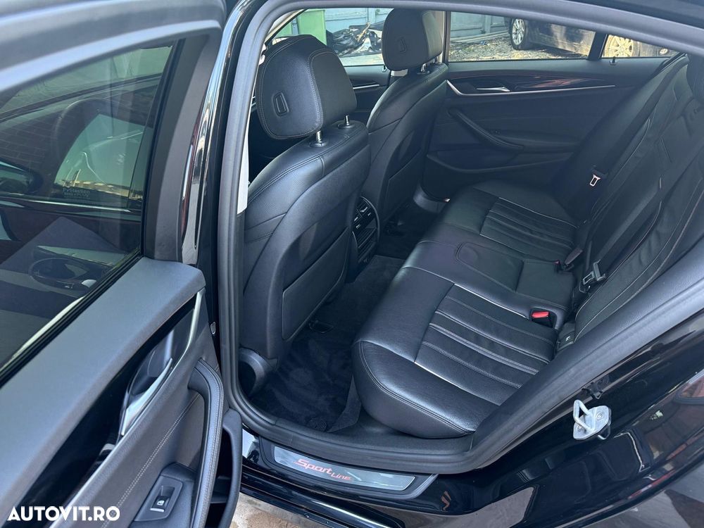 BMW Seria 5 520d AT - 26
