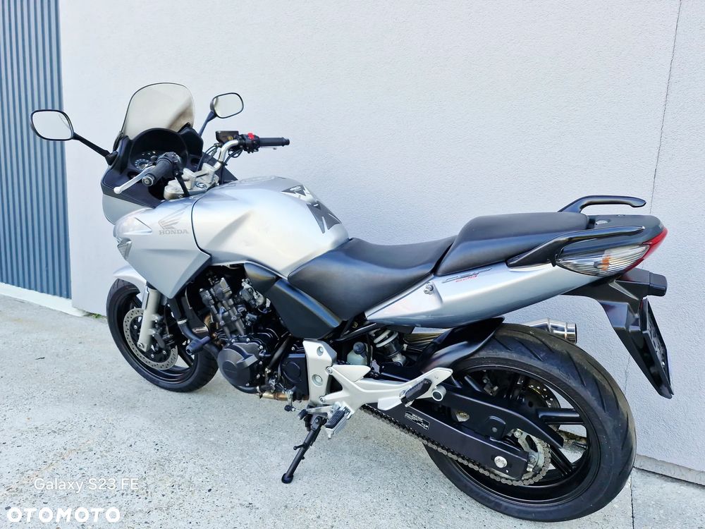Honda CBF - 28