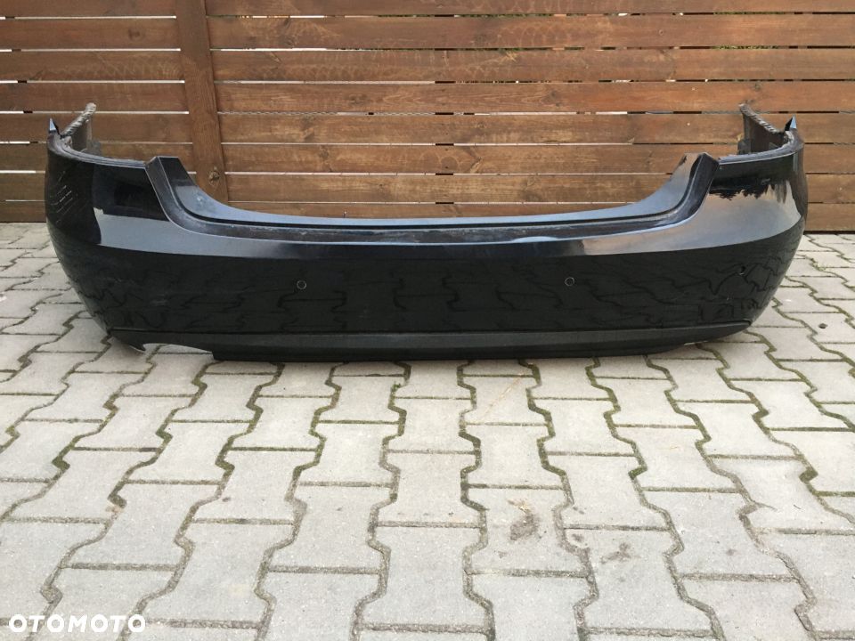 MERCEDES 212 amg zderzak tylny kpl. pdc kolor 197 - 1