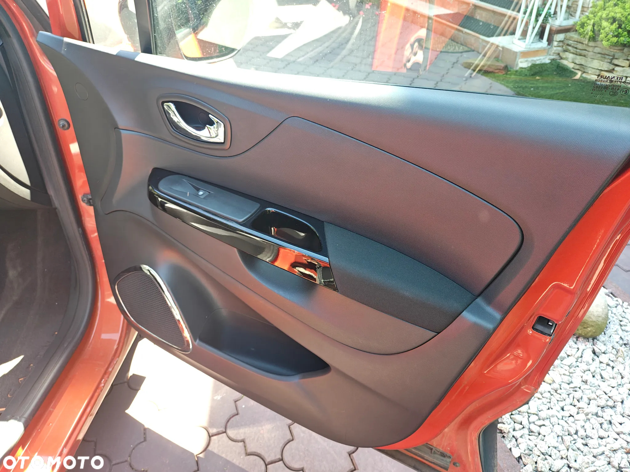 Renault Captur 0.9 Energy TCe Intens EU6 - 25
