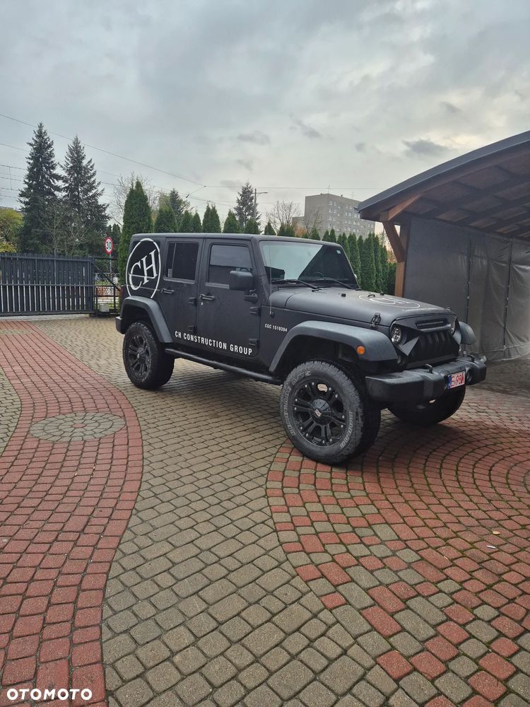 Jeep Wrangler 3.6 Unlim Night Eagle - 14