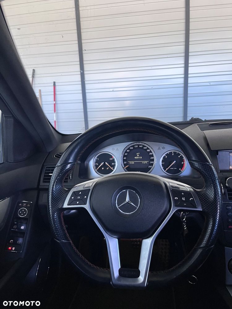 Mercedes-Benz Klasa C 220 CDI Avantgarde - 7