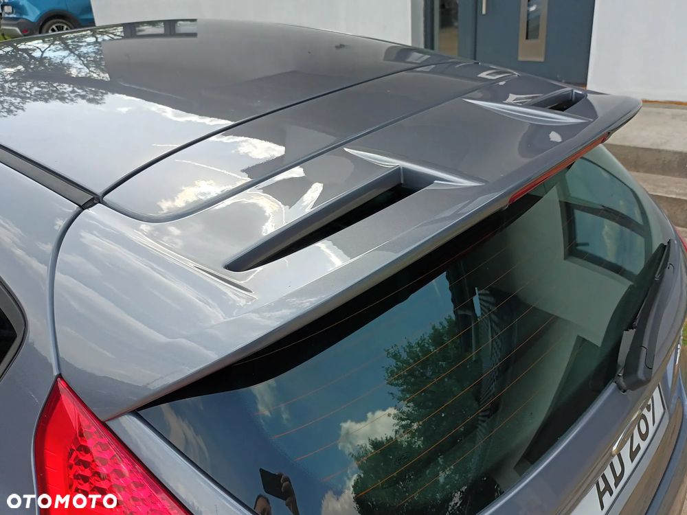 Ford Fiesta 1.25 Ghia EU5 - 9