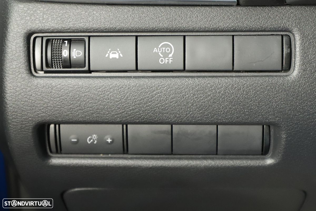 Nissan Qashqai 1.3 DIG-T N-GO - 18