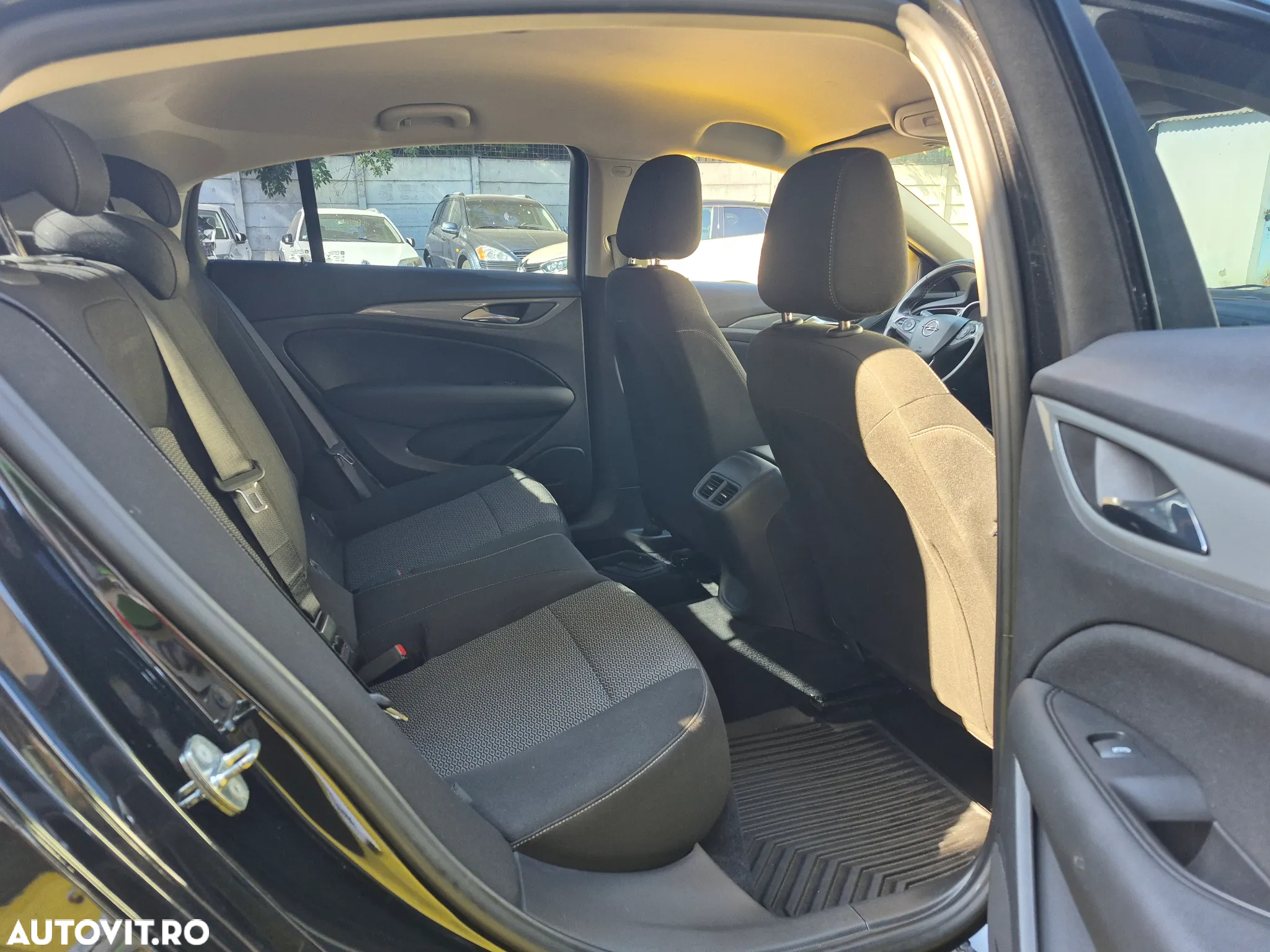 Opel Insignia Grand Sport 1.6 CDTI Start/Stop Aut. Innovation - 12