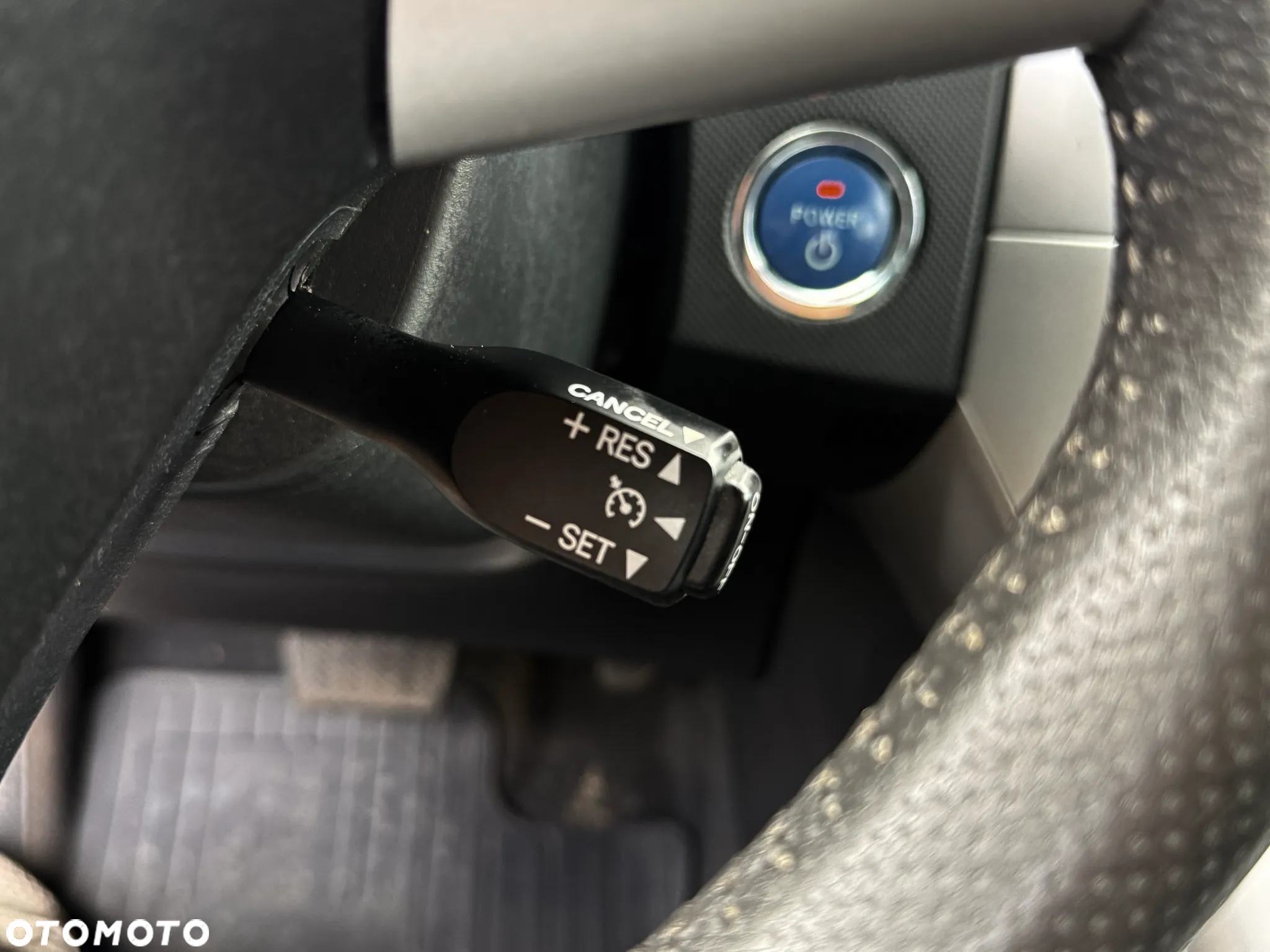 Toyota Auris 1.8 HSD Luna - 15
