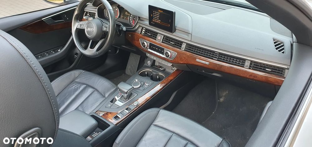 Audi A5 Cabrio - 16