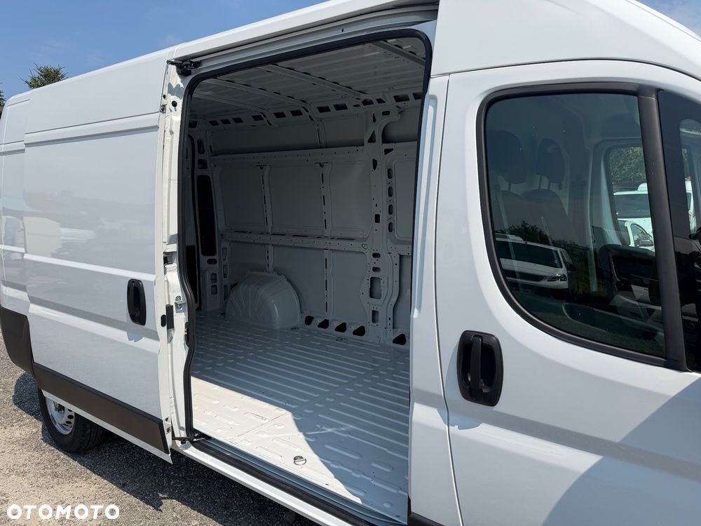 Toyota Proace Max - 10