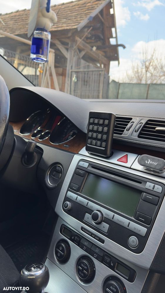 Volkswagen Passat 2.0 TDI 4Motion Highline - 5