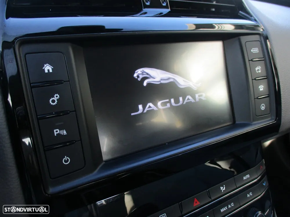 Jaguar XE E-Performance Portfolio - 18
